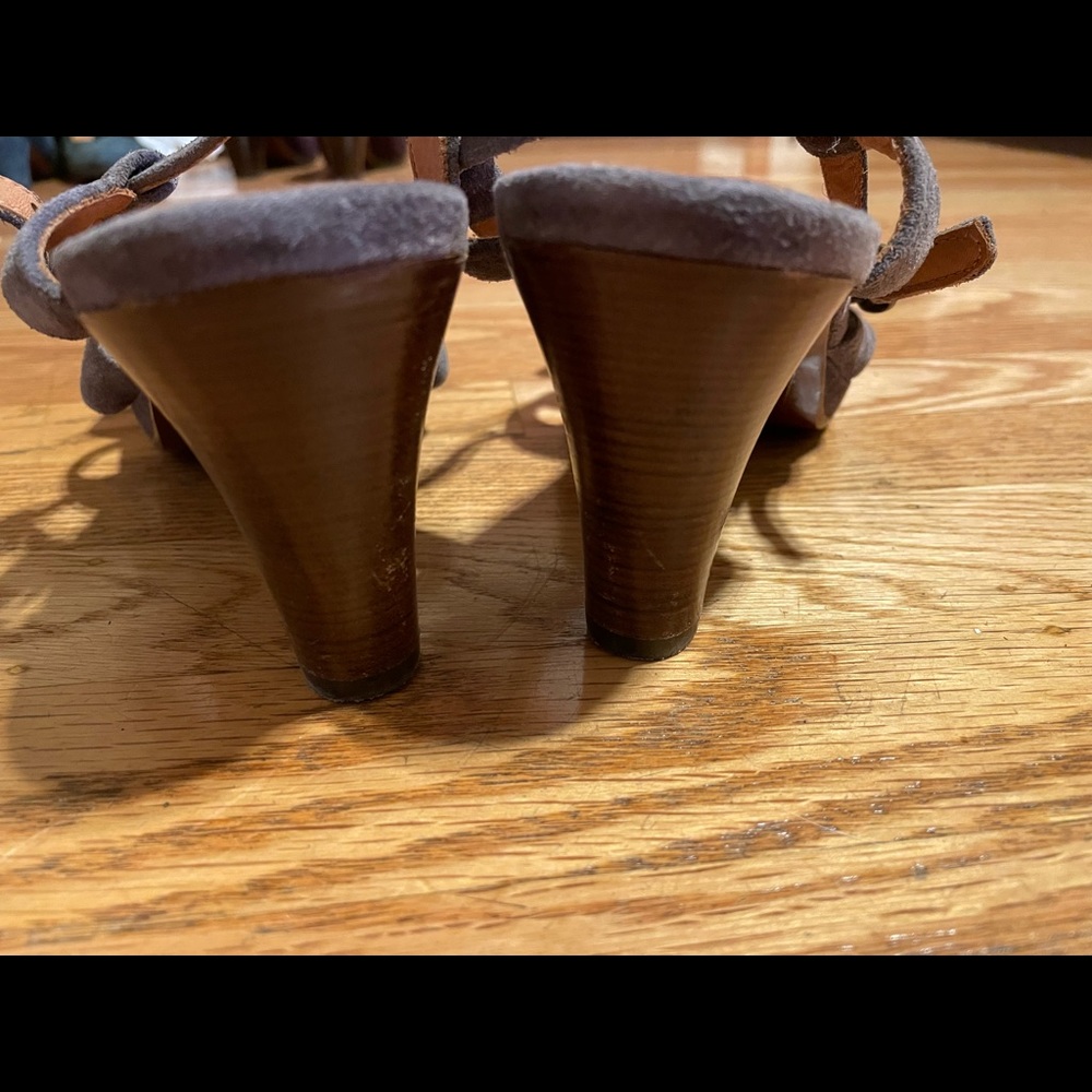 Heeled Sandals - Picture 4 of 8